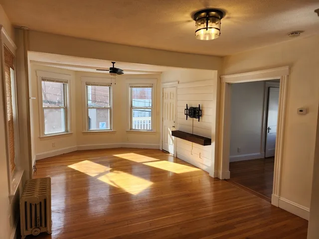 $3,350 | 45 Blaney Street, Unit 2, Swampscott, MA 01907