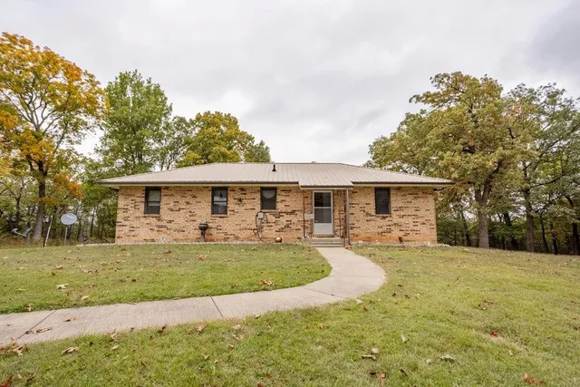 $530,200 | 8875 Northeast 1275th Road, Osceola, MO 64776