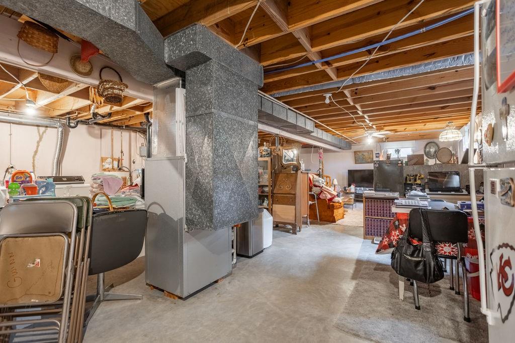 8875 Northeast 1275th Road Osceola, MO 64776 - Photo 70 of 99