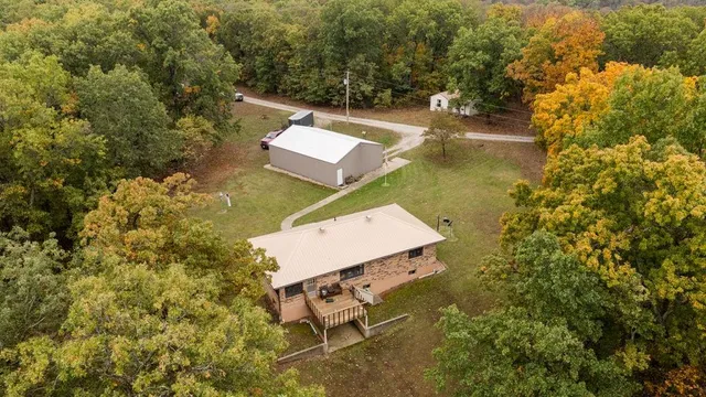 $530,200 | 8875 Northeast 1275th Road, Osceola, MO 64776