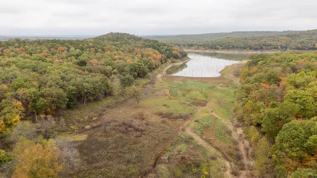 $530,200 | 8875 Northeast 1275th Road, Osceola, MO 64776