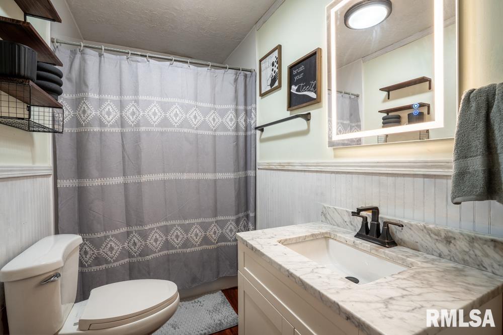 302 Benedict Street Valier, IL 62891 - Photo 14 of 31