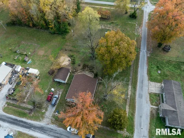 $110,000 | 302 Benedict Street, Valier, IL 62891