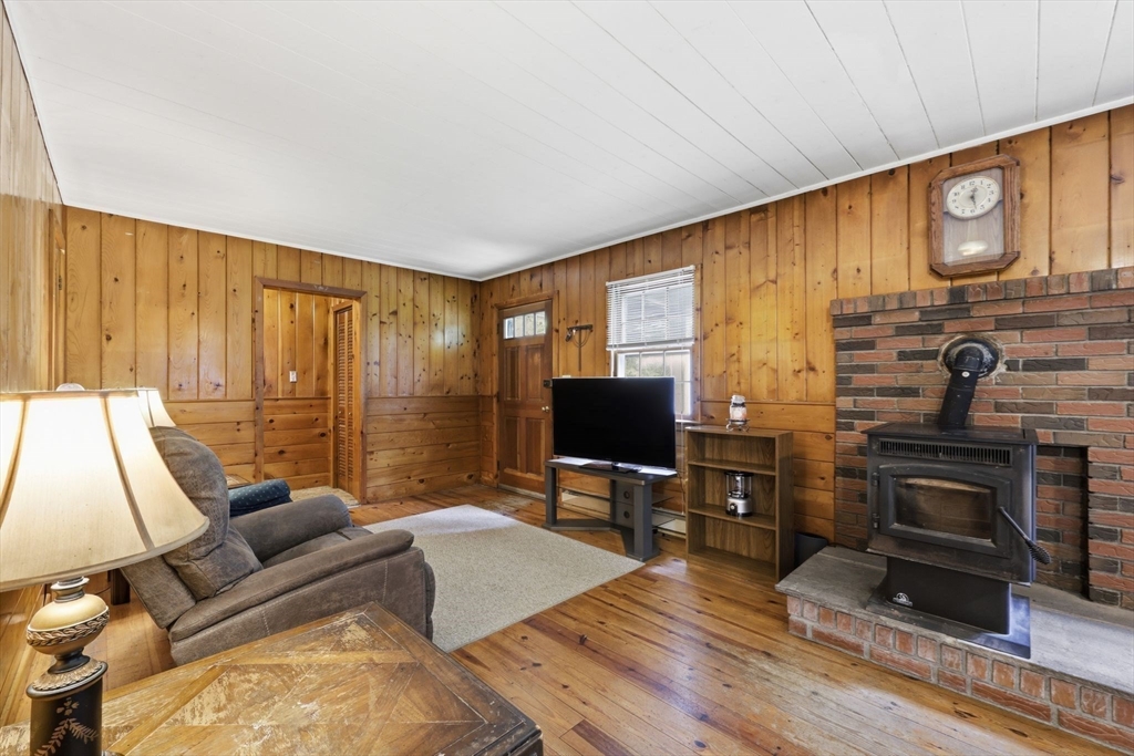 109 Otis Stage Road Blandford, MA 01008 - Photo 4 of 38