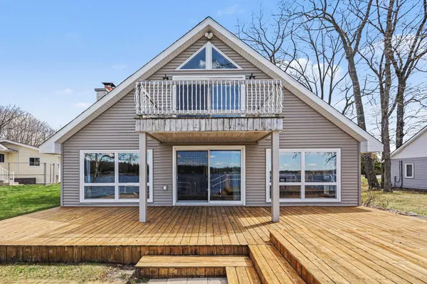 $575,000 | 8006 Lakeside Boulevard, Hale, MI 48739