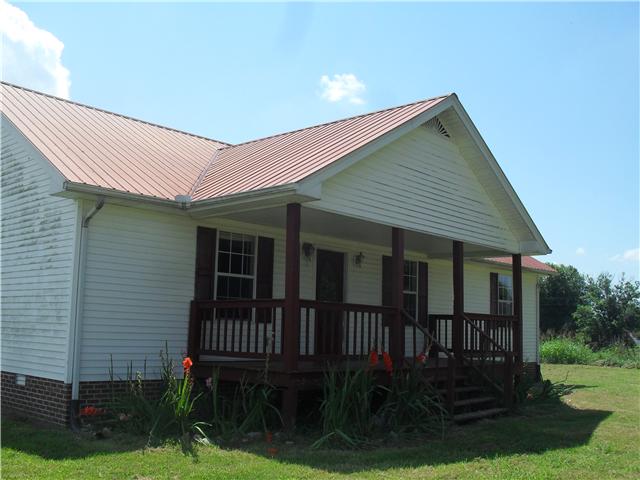 1379 Carthage Road Red Boiling Springs, TN 37150 - Photo 1 of 12