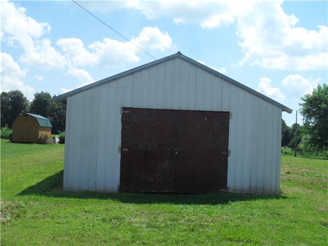 1379 Carthage Road Red Boiling Springs, TN 37150 - Photo 4 of 12