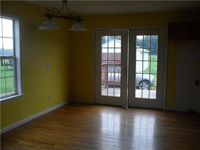 1379 Carthage Road Red Boiling Springs, TN 37150 - Photo 7 of 12