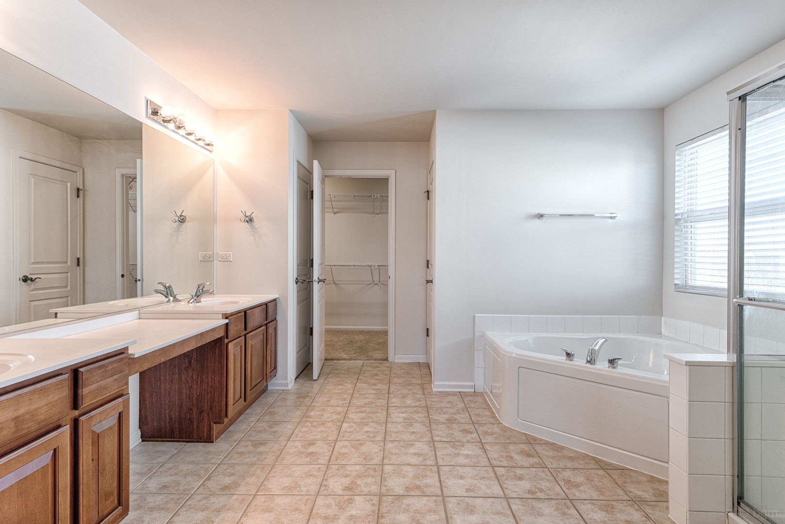 334 Tiger Street Bolingbrook, IL 60490 - Photo 20 of 30