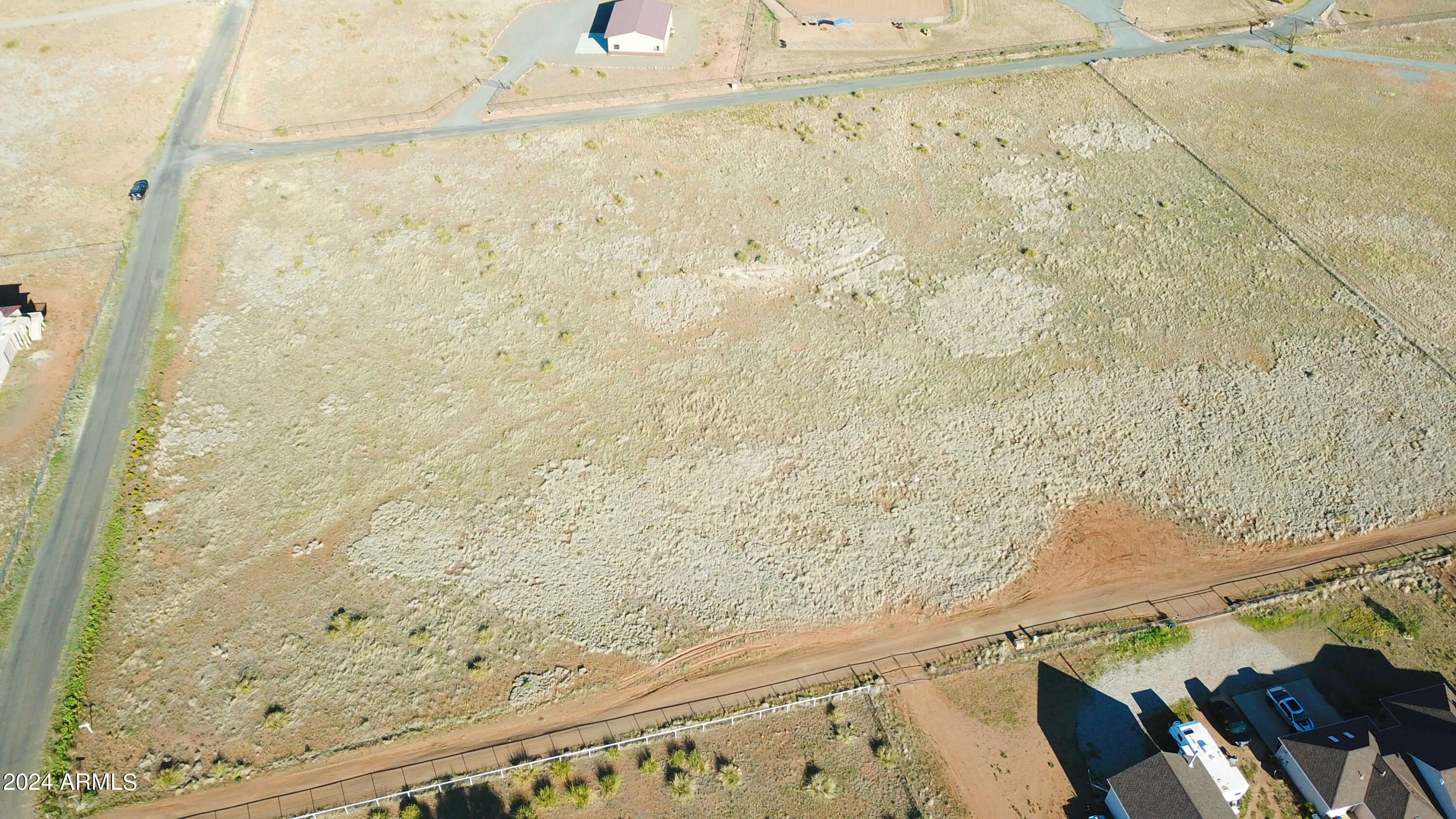 0 East Indigo Road, Unit 7 Prescott Valley, AZ 86315 - Photo 5 of 13 a bathroom with a bathtub and shower