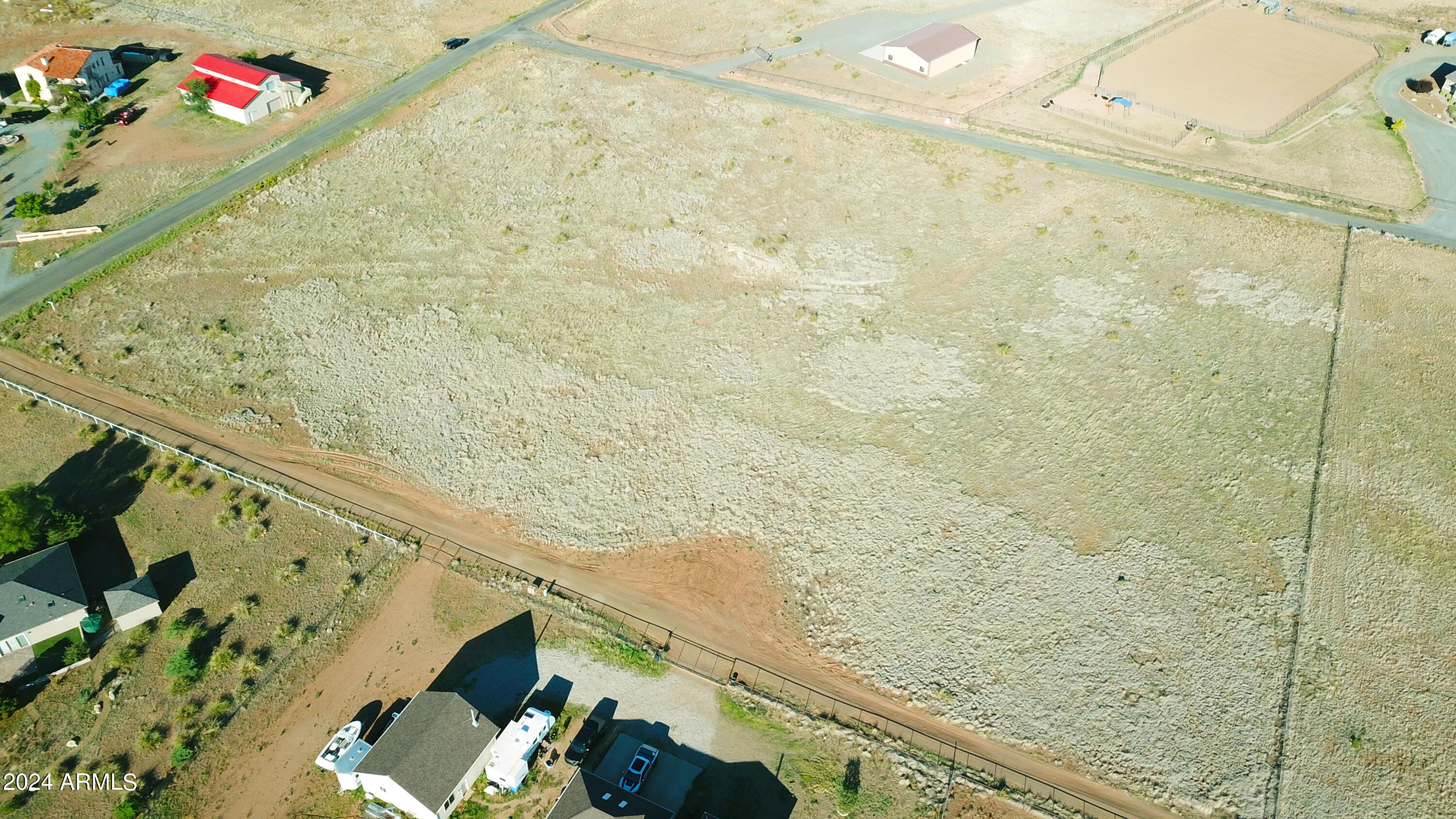 0 East Indigo Road, Unit 7 Prescott Valley, AZ 86315 - Photo 6 of 13 a bathroom with a bathtub