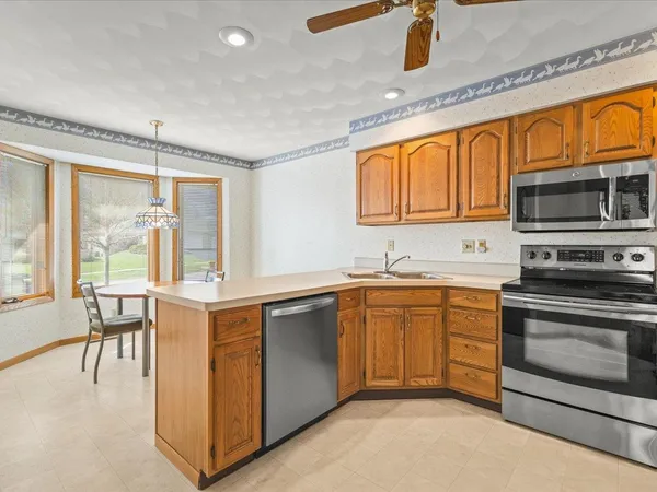 $245,000 | 6884 Redansa Drive, Unit 2B, Rockford, IL 61108