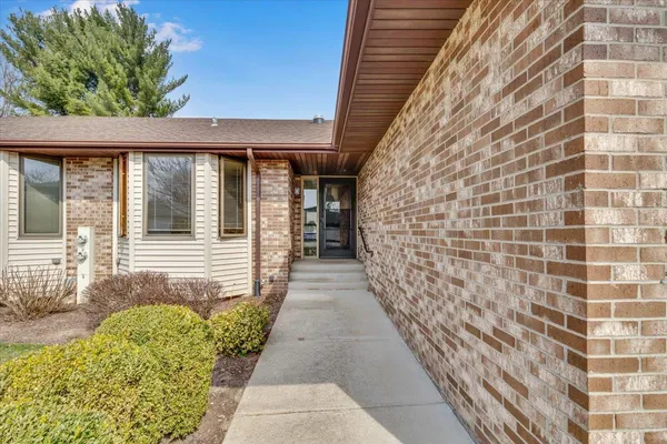 $245,000 | 6884 Redansa Drive, Unit 2B, Rockford, IL 61108