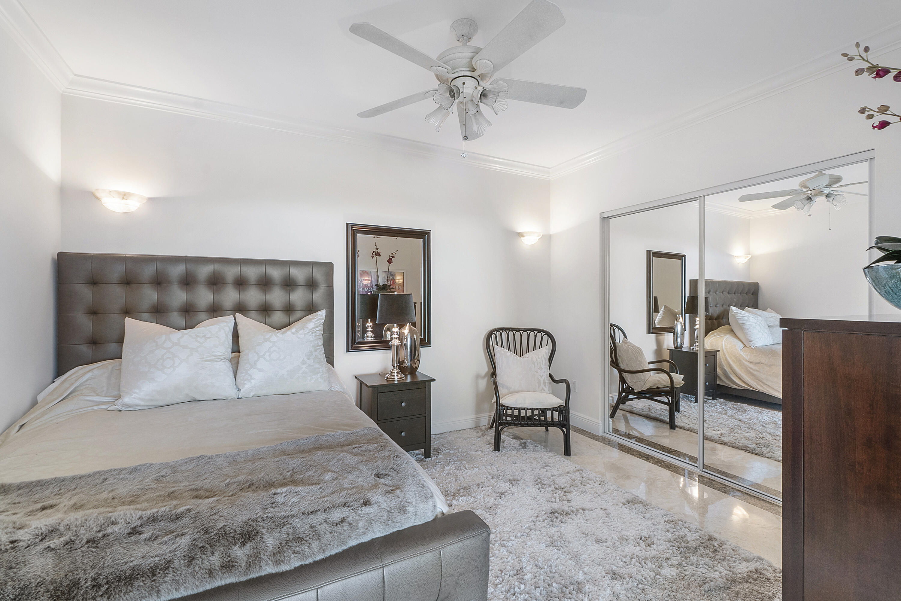 550 Southeast Mizner Boulevard, Unit B810 Boca Raton, FL 33432 - Photo 8 of 50 Den