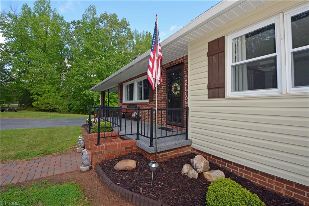 1351 Wilson Road Linwood, NC 27299 - Photo 5 of 35 Gallery Image 5