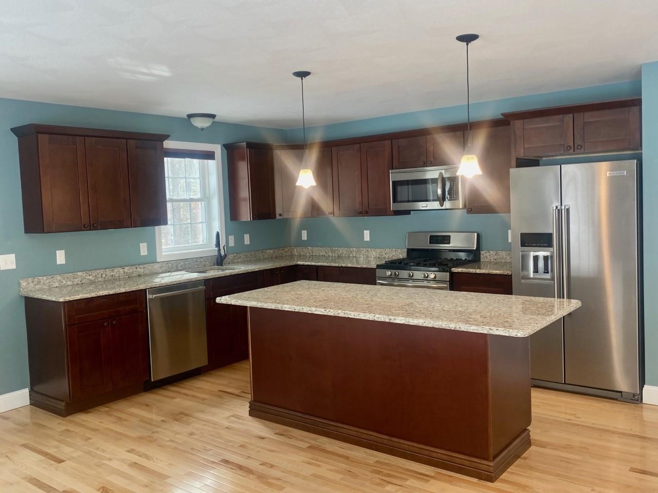 60 Blackwater Road Concord, NH 03303 - Photo 11 of 38