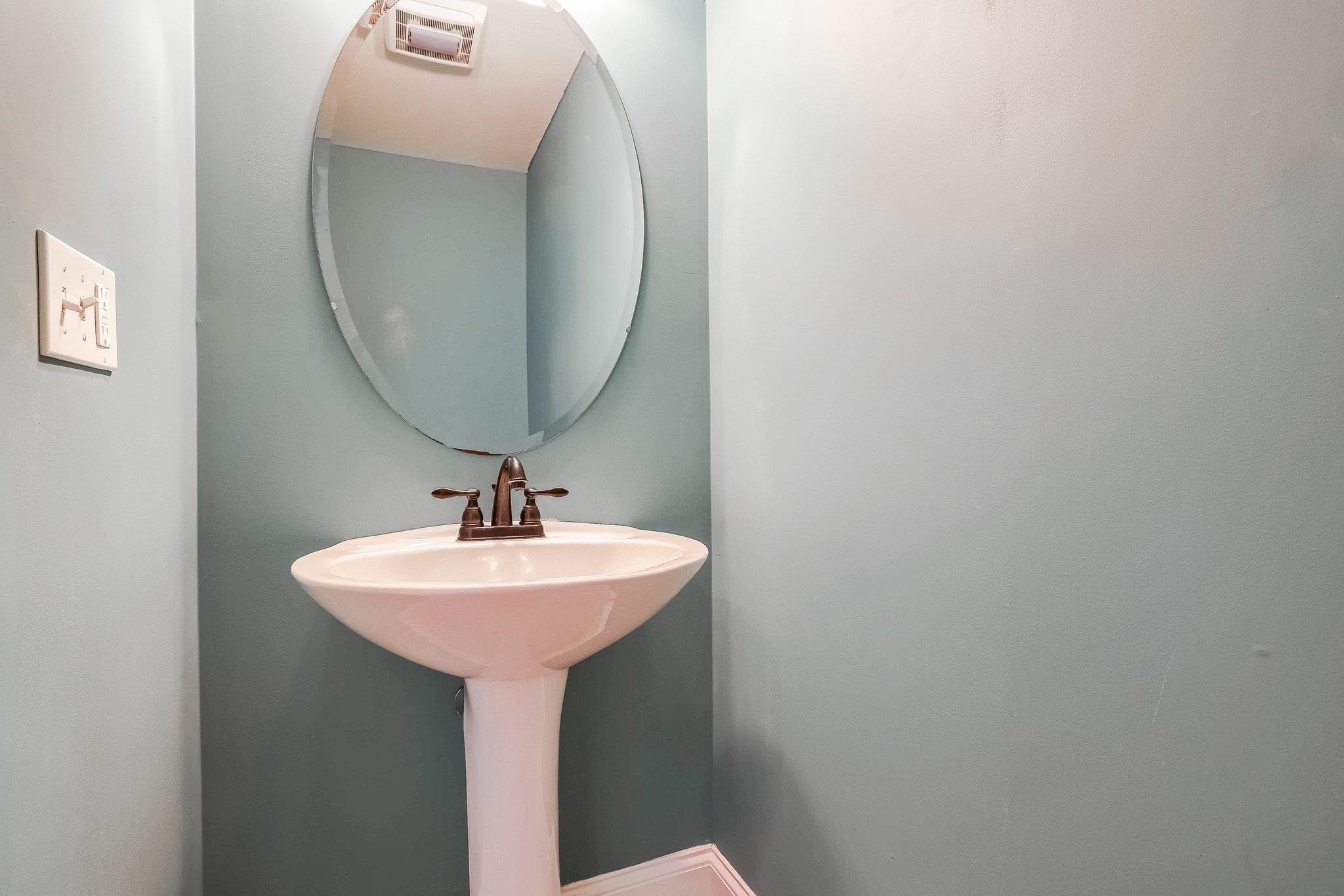 60 Blackwater Road Concord, NH 03303 - Photo 15 of 38