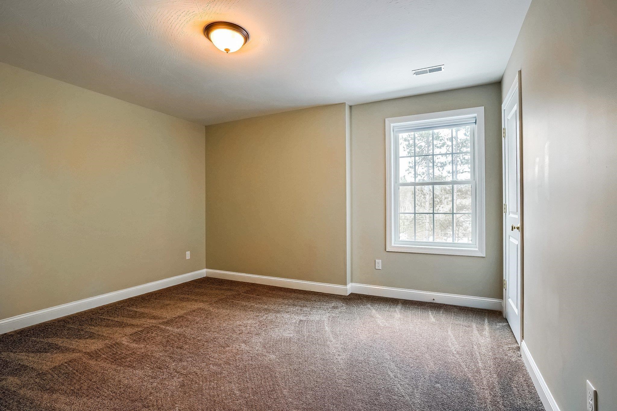 60 Blackwater Road Concord, NH 03303 - Photo 22 of 38