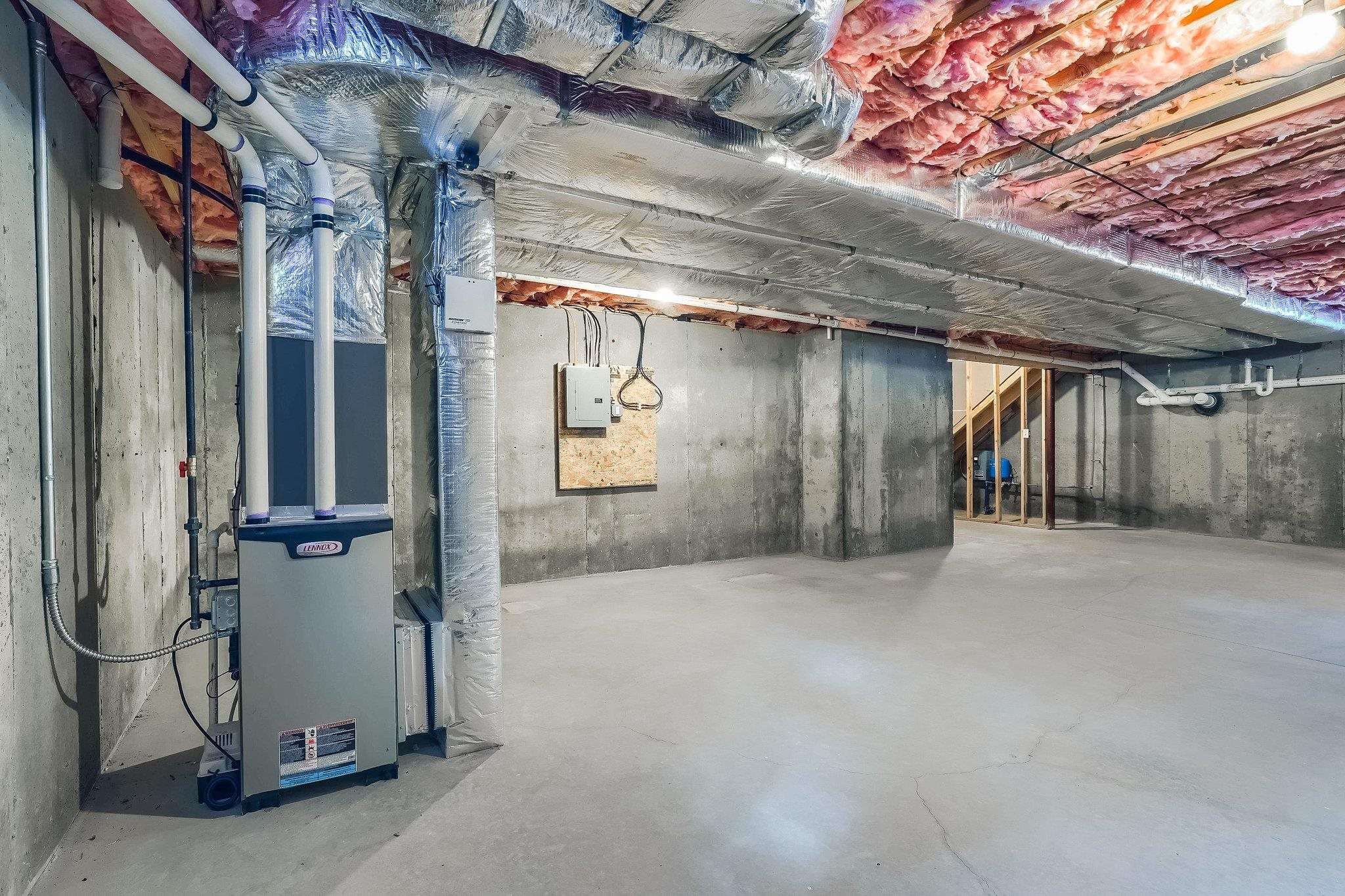 60 Blackwater Road Concord, NH 03303 - Photo 32 of 38