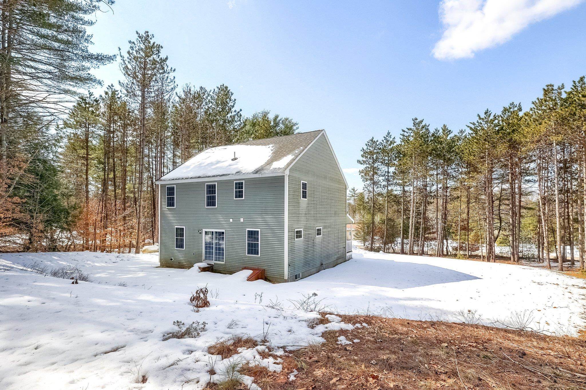 60 Blackwater Road Concord, NH 03303 - Photo 35 of 38