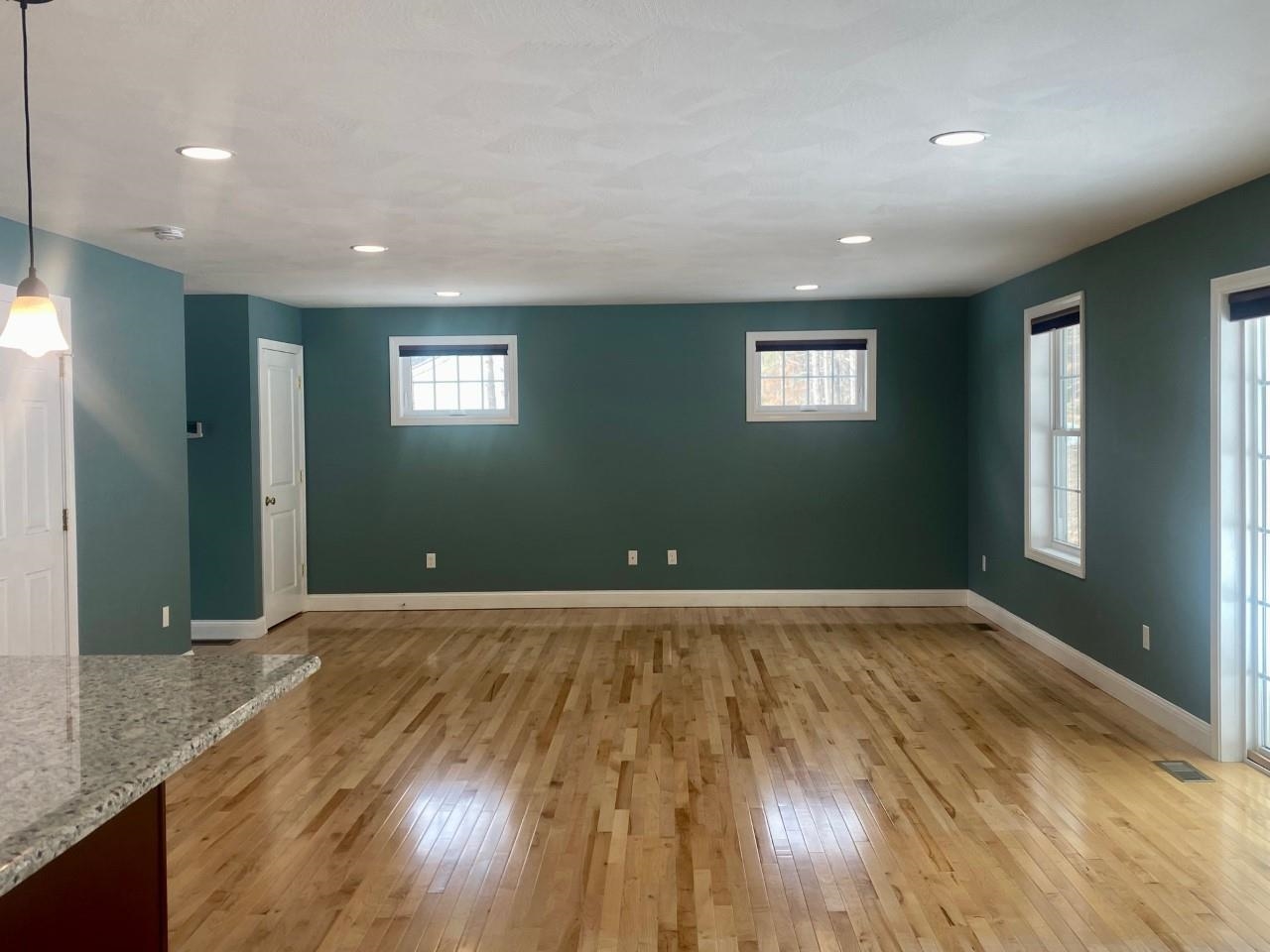 60 Blackwater Road Concord, NH 03303 - Photo 5 of 38