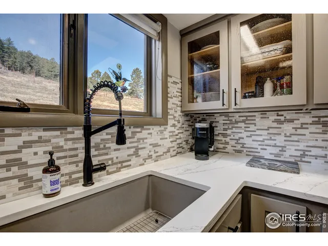 $700,000 | 1070 Crestview Court, Unit 7, Estes Park, CO 80517