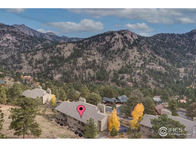 $700,000 | 1070 Crestview Court, Unit 7, Estes Park, CO 80517