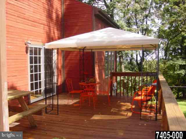 5880 Mountain Road Dover, PA 17315 - Photo 28 of 35 Gallery Image 28