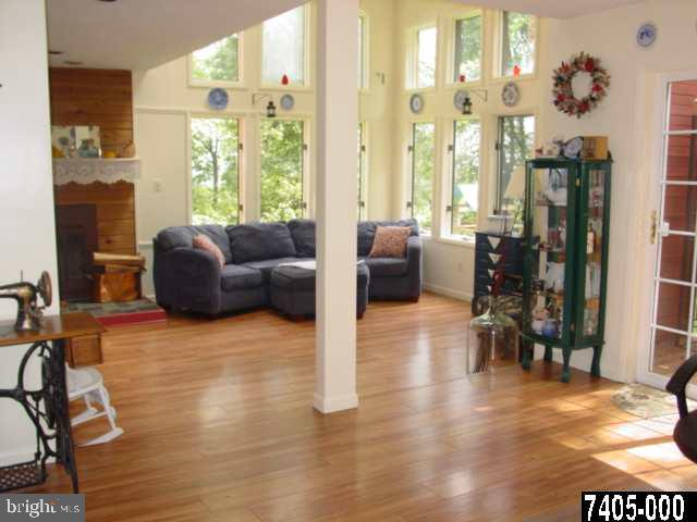 5880 Mountain Road Dover, PA 17315 - Photo 6 of 35 Gallery Image 6