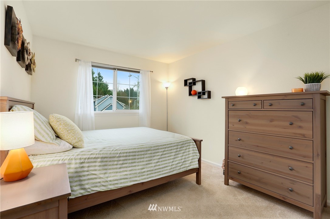 20224 29th Avenue Southeast Bothell, WA 98012 - Photo 20 of 38