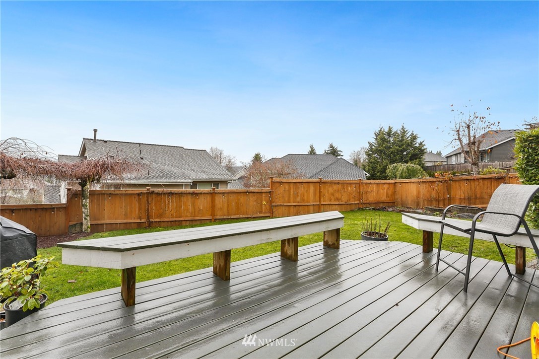 20224 29th Avenue Southeast Bothell, WA 98012 - Photo 27 of 38