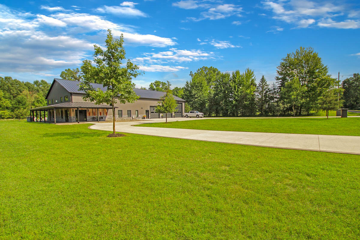 9137 Peterson Road Brooklyn, MI 49230 - Photo 4 of 50 4