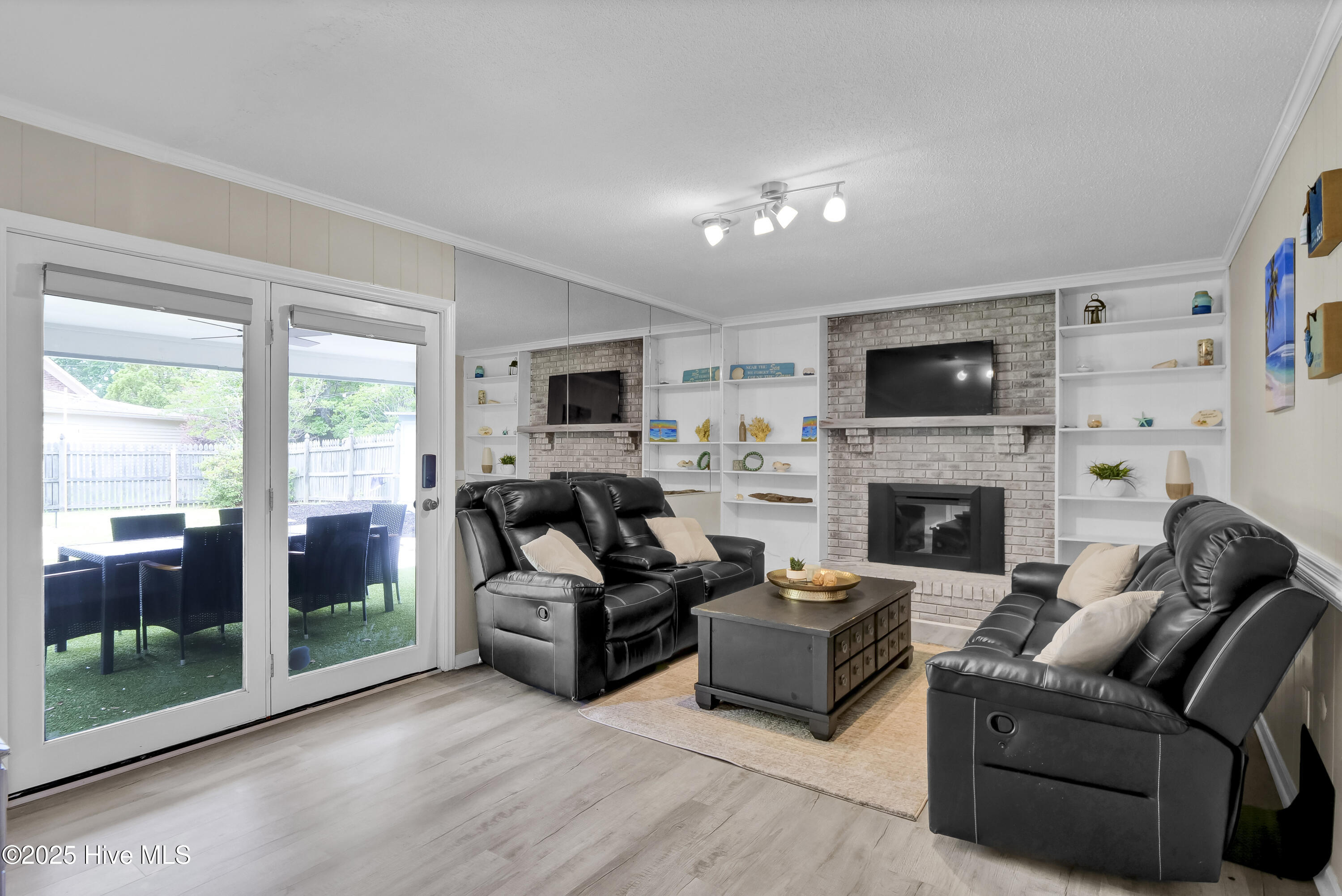 831 Greenbriar Road Wilmington, NC 28409 - Photo 27 of 35 015_p1411480_247
