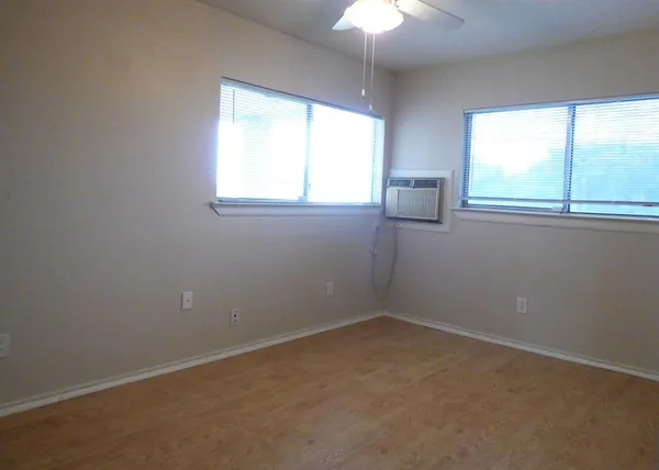 $2,650 | 1028 Ridgefield Drive, Plano, TX 75075