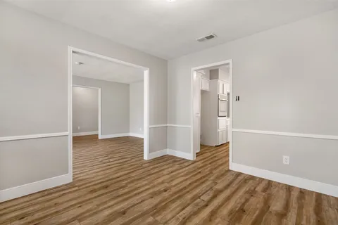 $2,200 | 25519 Many Oak Drive, Spring, TX 77380