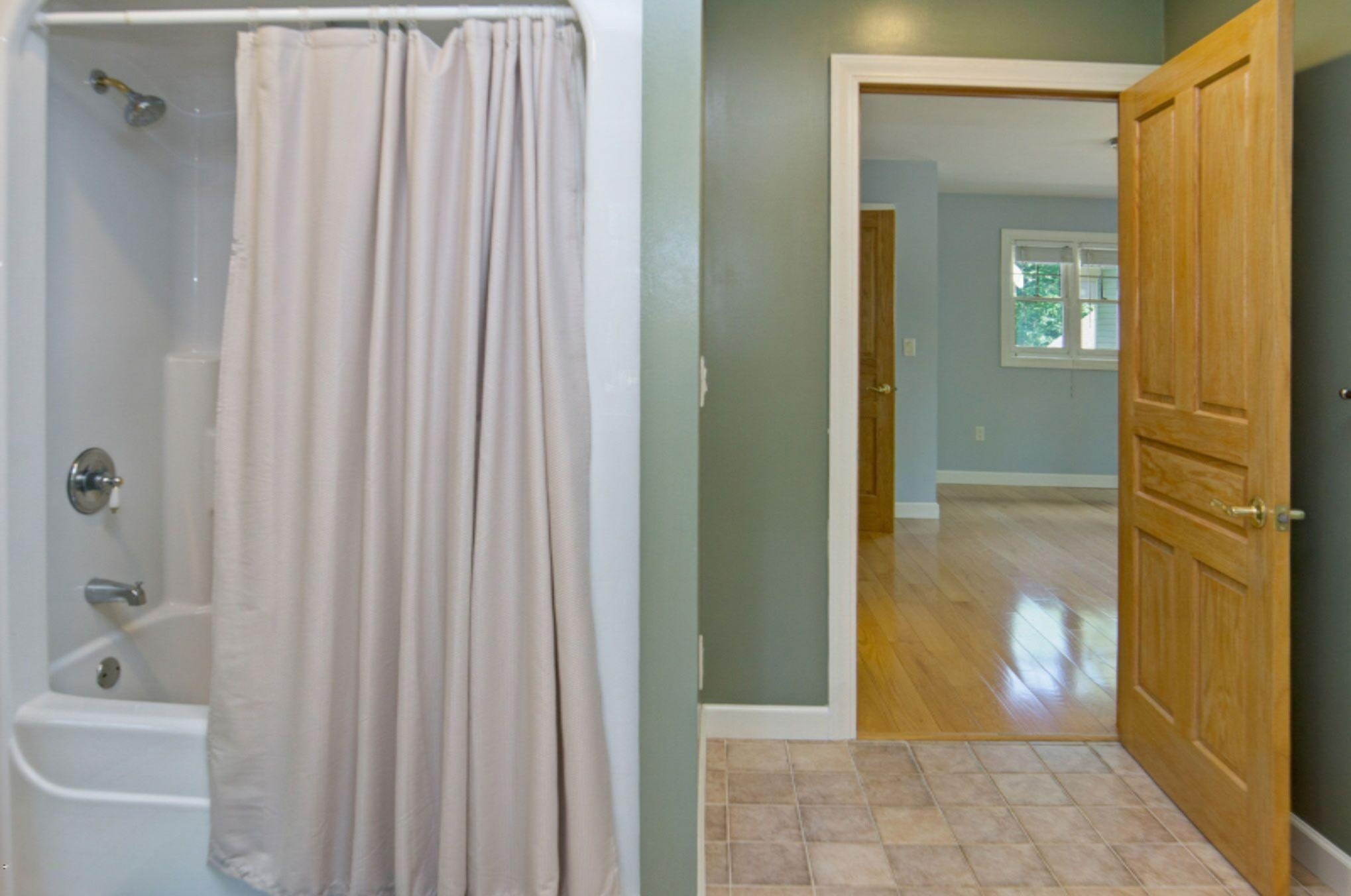 2978 Little River Road Manistee, MI 49660 - Photo 41 of 71 Upper Bathroom 2a