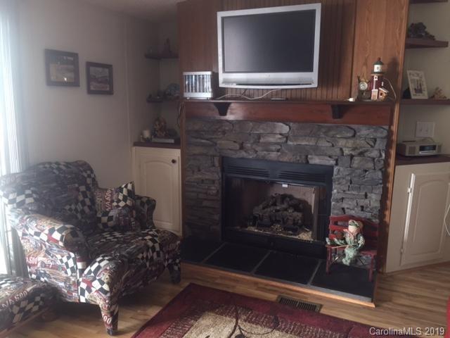 286 Shoreline Road New London, NC 28127 - Photo 11 of 20 Gallery Image 11