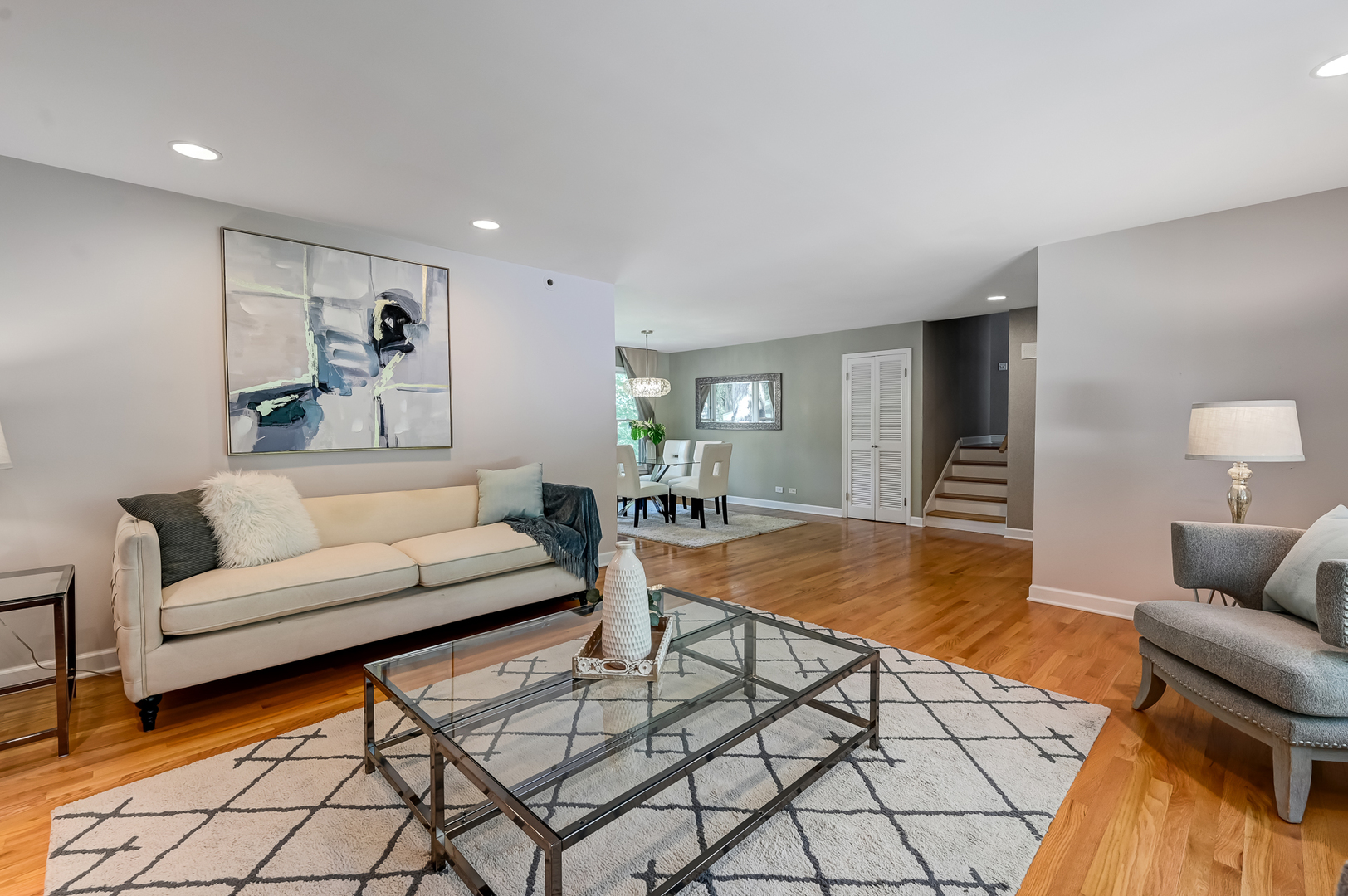 1200 Oak Hill Road Downers Grove, IL 60515 - Photo 3 of 24 a living room with furniture and wooden floor