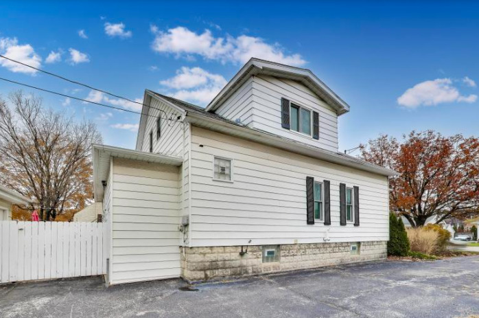 2643 Ridge Road Lansing, IL 60438 - Photo 25 of 30 a view of a house with a yard