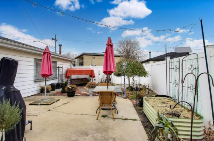 2643 Ridge Road Lansing, IL 60438 - Photo 28 of 30 a building outdoor space with patio furniture