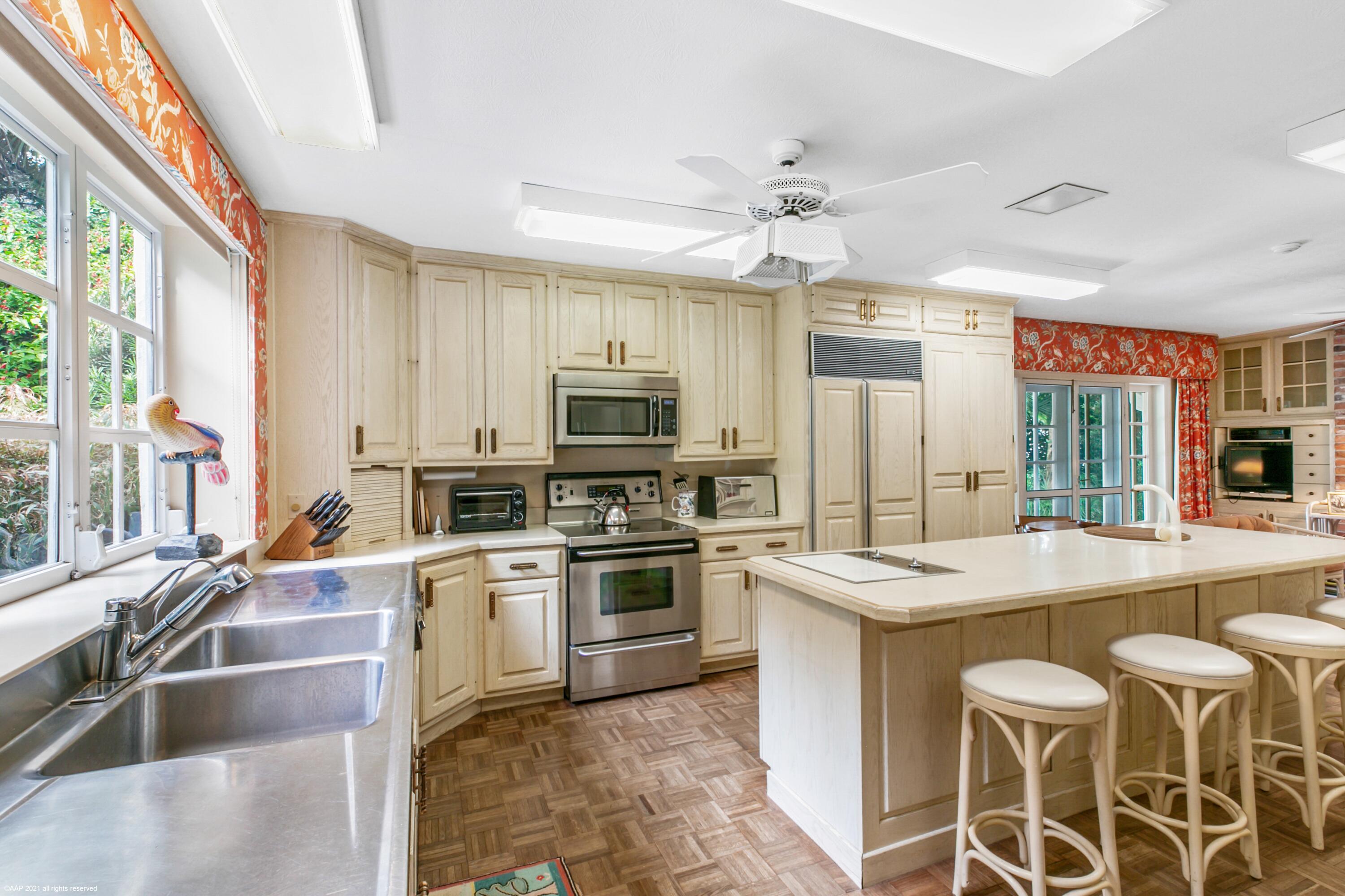 202 South Beach Road Hobe Sound, FL 33455 - Photo 15 of 29 034