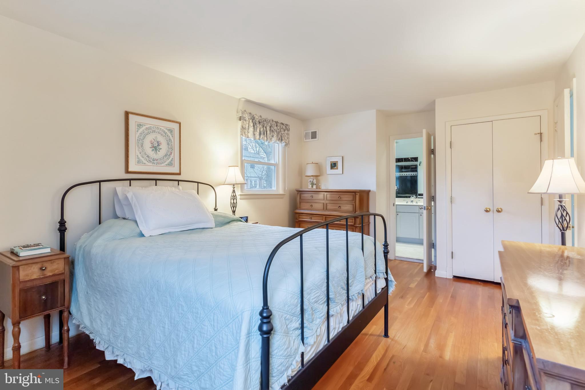 11810 Milbern Drive Potomac, MD 20854 - Photo 22 of 36