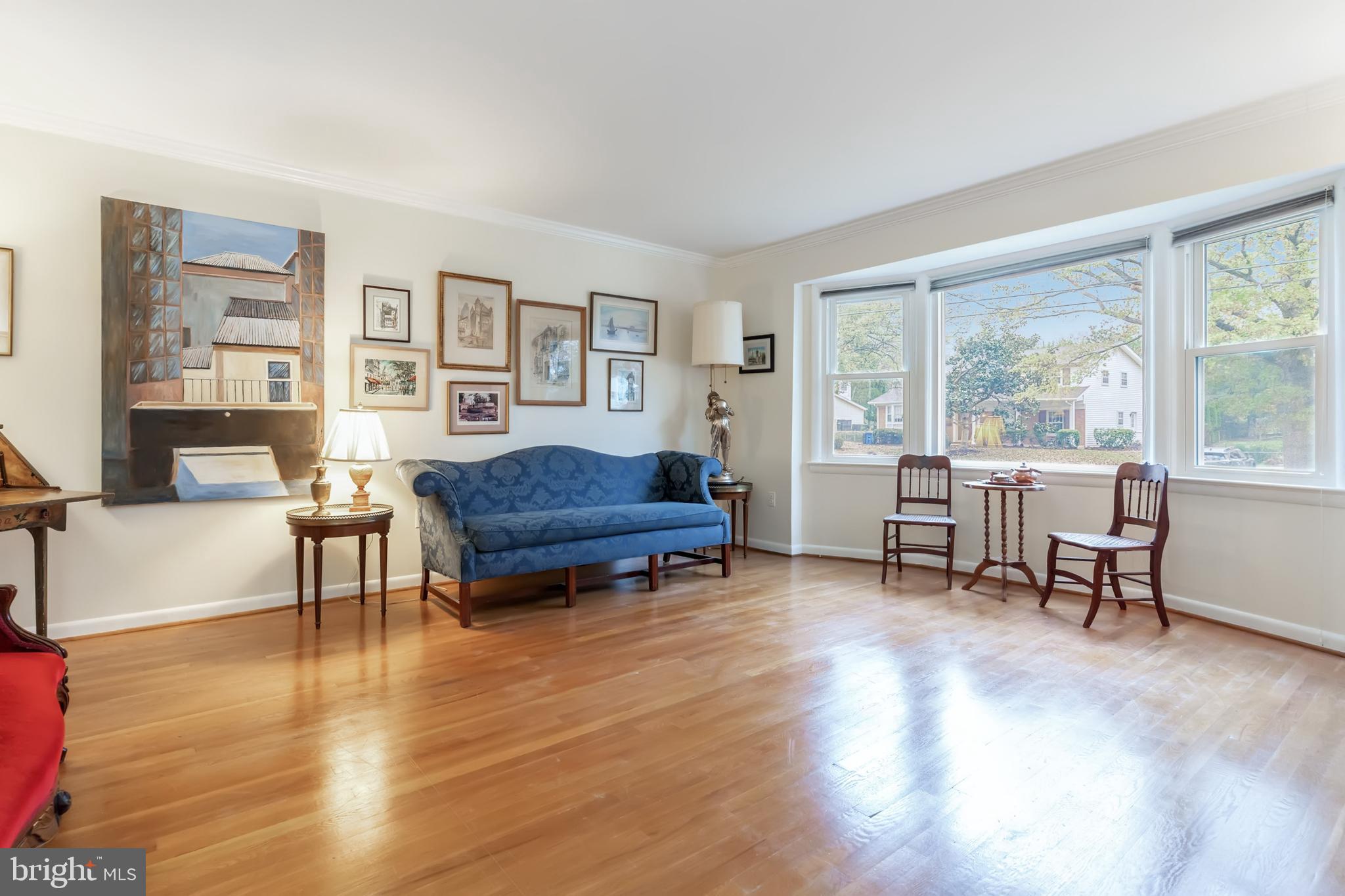 11810 Milbern Drive Potomac, MD 20854 - Photo 6 of 36