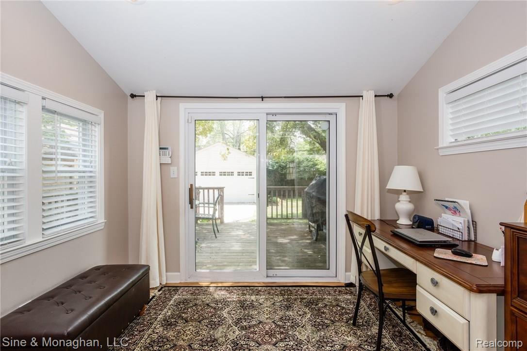 877 Lincoln Road Grosse Pointe, MI 48230 - Photo 14 of 29 877 Lincoln_S013.jpg