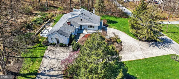 $670,000 | 117 Creamery Road, Elverson, PA 19520