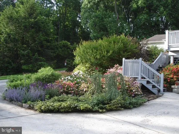 $670,000 | 117 Creamery Road, Elverson, PA 19520