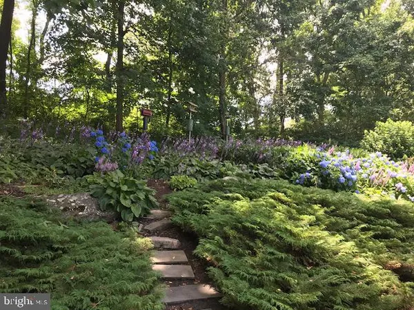 $670,000 | 117 Creamery Road, Elverson, PA 19520