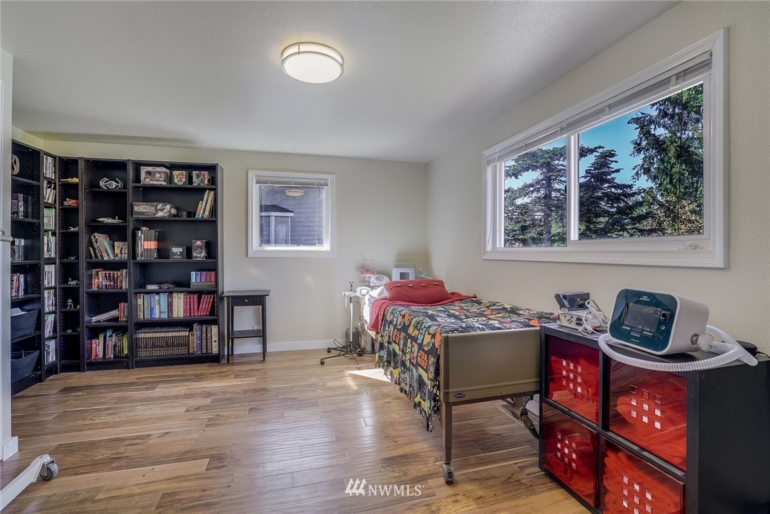 24302 13th Place West Bothell, WA 98021 - Photo 18 of 23