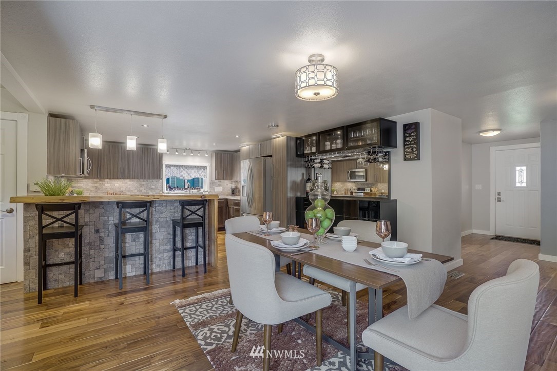 24302 13th Place West Bothell, WA 98021 - Photo 5 of 23