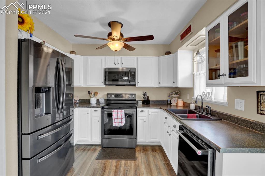 35 Calhoun Road Pueblo, CO 81001 - Photo 5 of 24